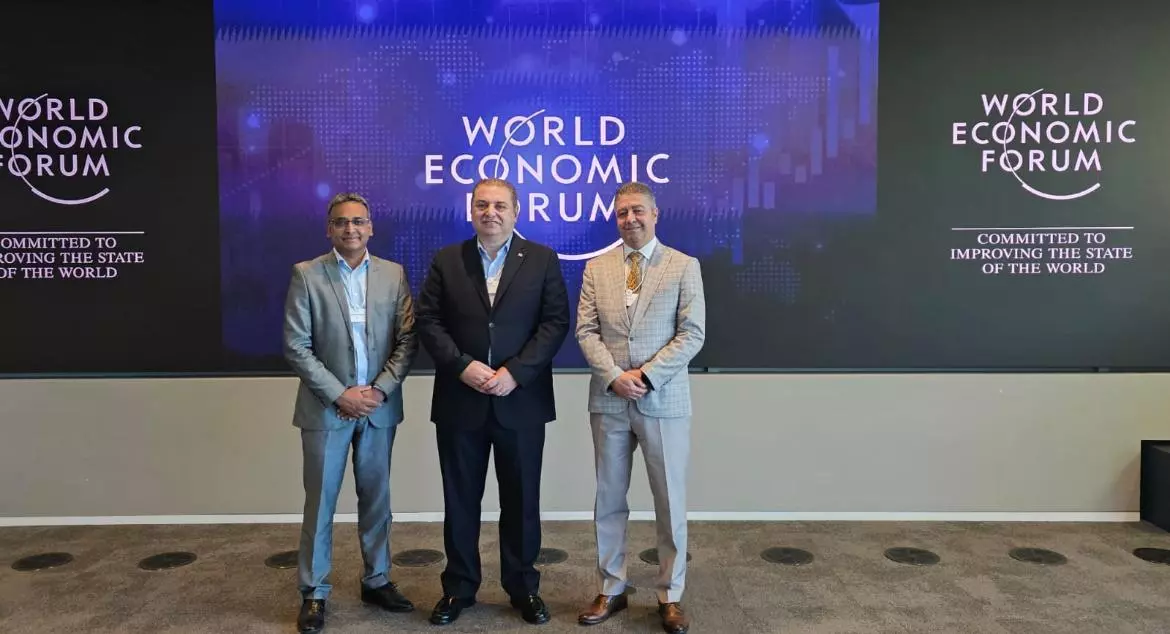 Db937dee50dba8427846d7758ba217cb