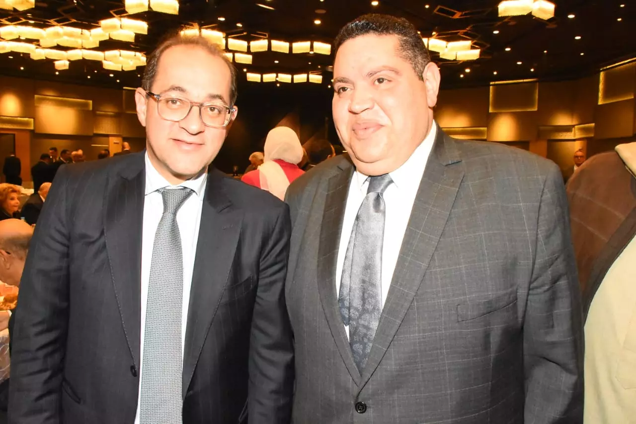 E5a01f8aa22bcc3bf472bdeaec6325be