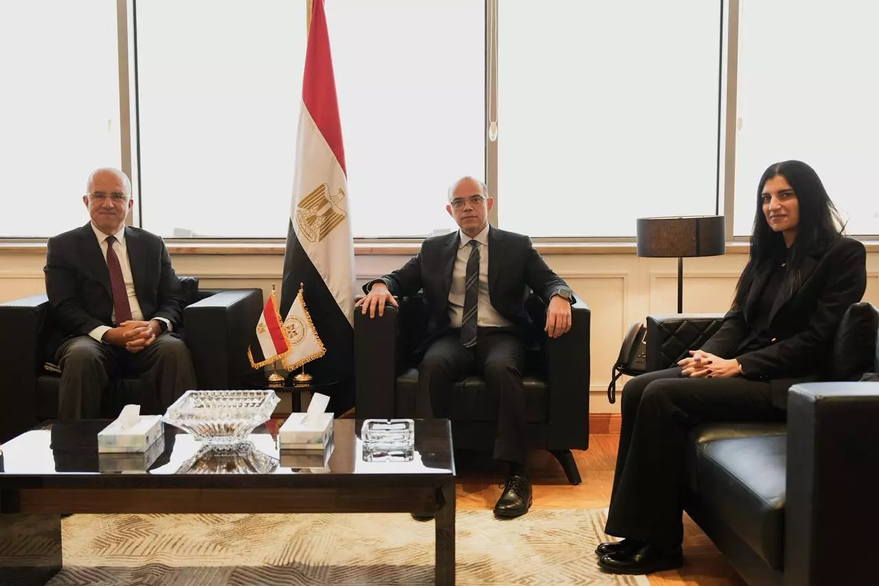 F4e33a581f57663a1aa9237e2b3345e6