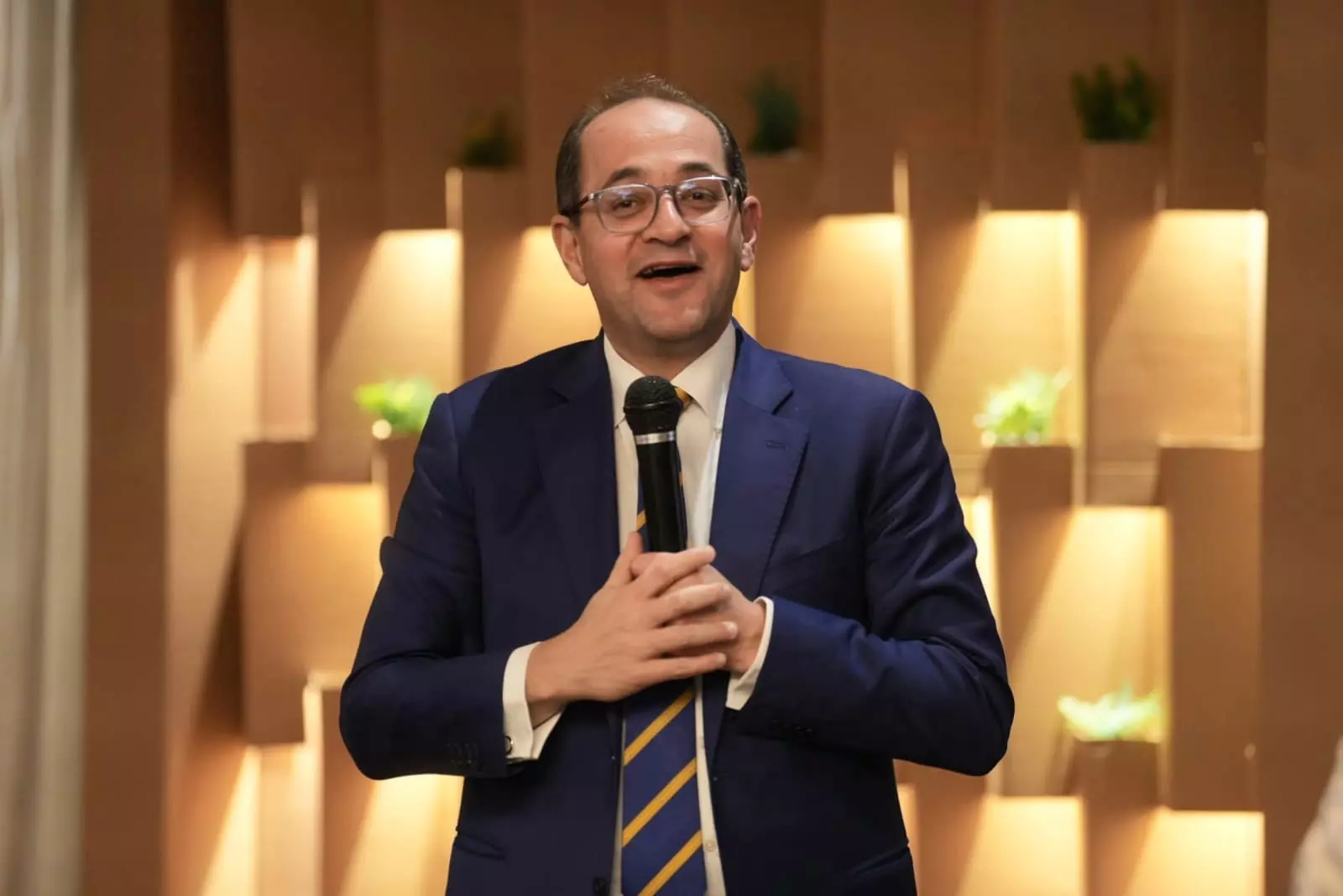 Fe912abfc05a613bbd6ce08a661a7704