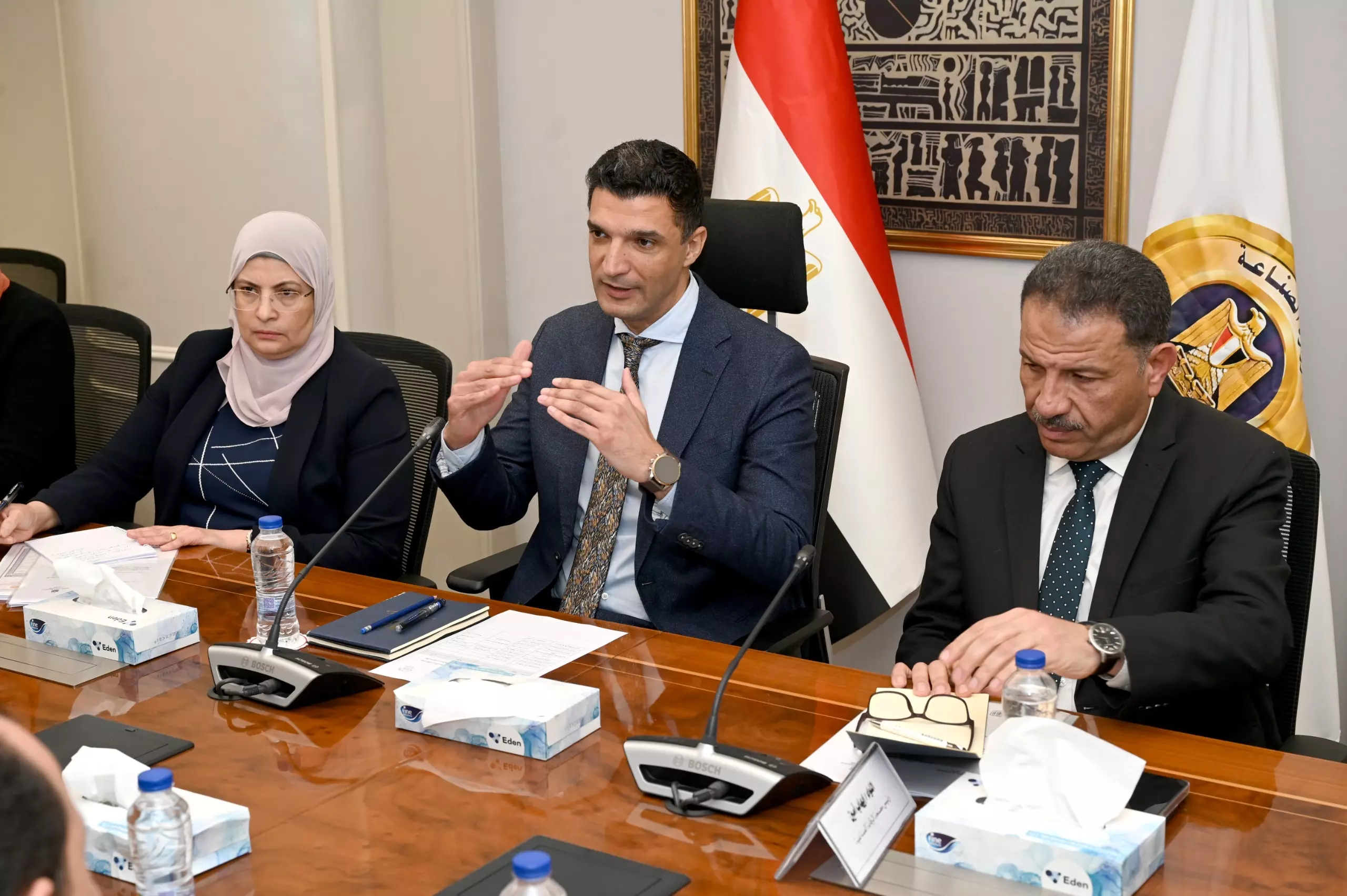 0d3ec5383241497088bfcc72ba8ffc5e