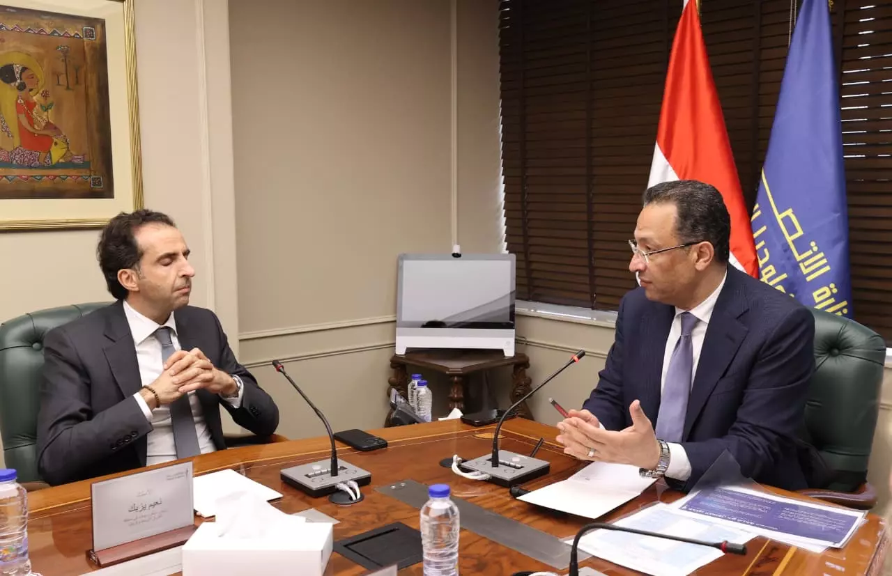 309095708ba19fe4dce78d27d3c0c5bc