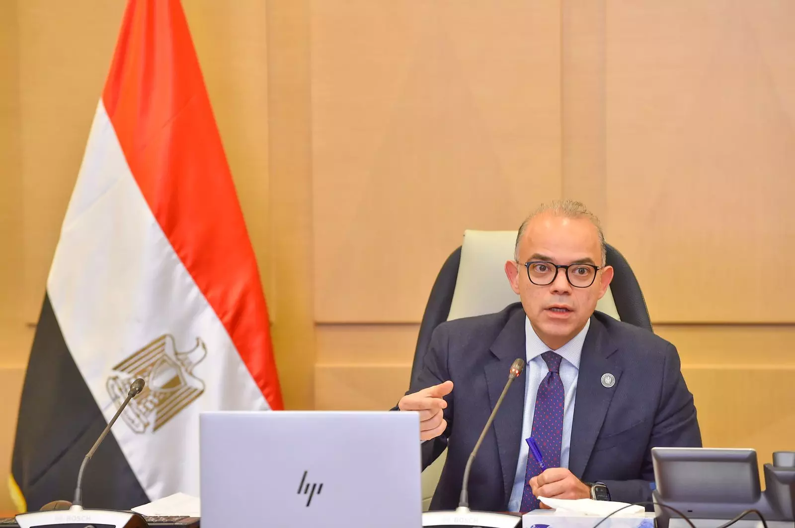 547d9e8684ea8e1fc1a8e312b37392b6