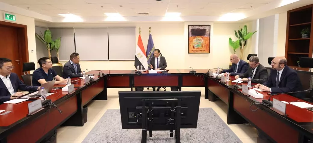 696a558887513cdef32b3a05edeffe94