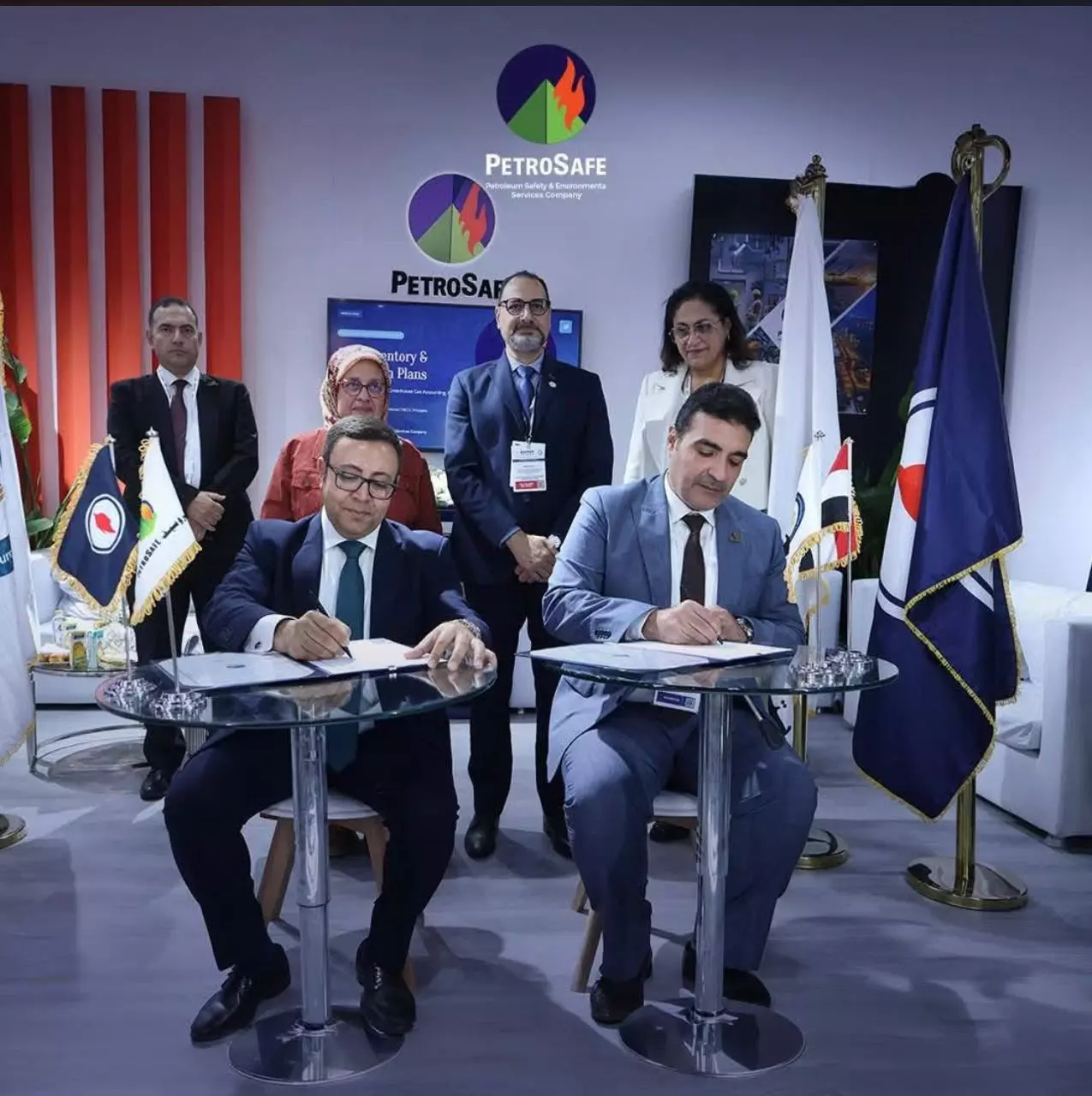 760c51e56bf623d3548cef052ea6547c