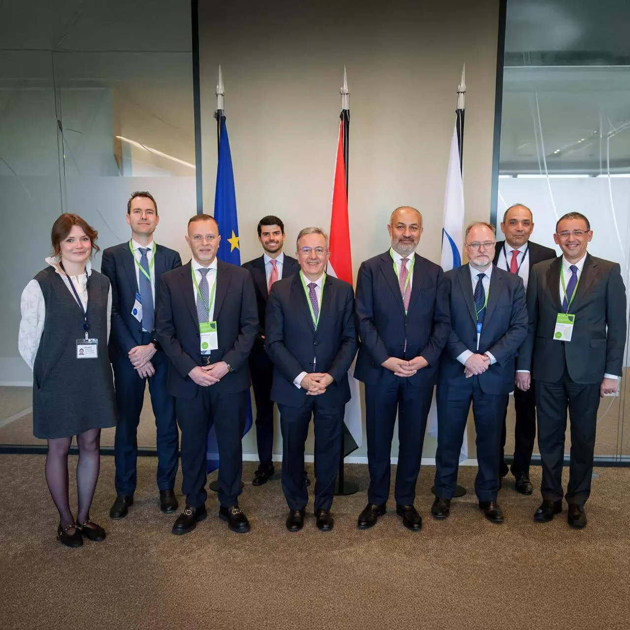 Adb9f38c2f05f583175349fb2591045b