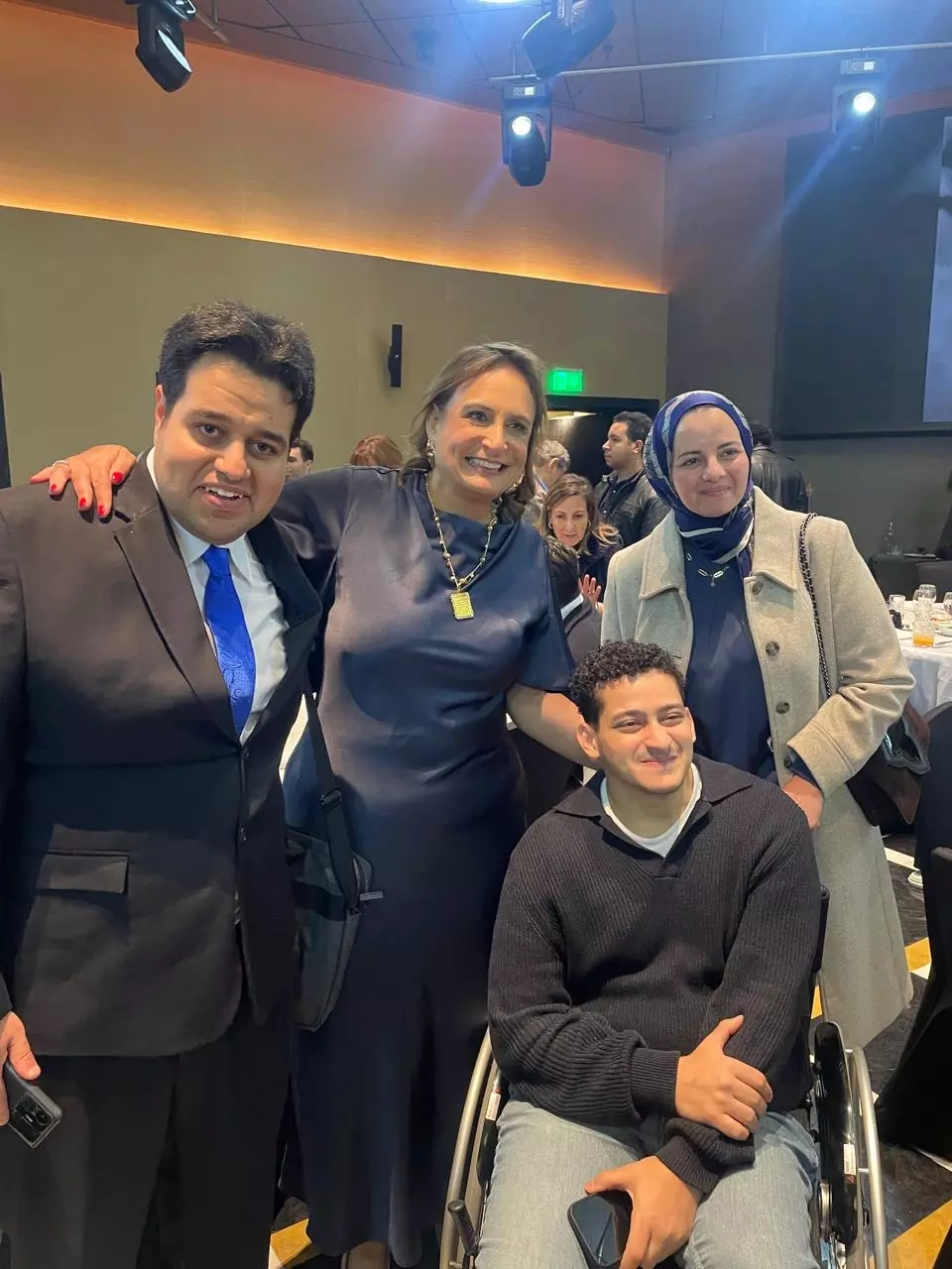 B7bce185f21540ee3ed14e28ff525315