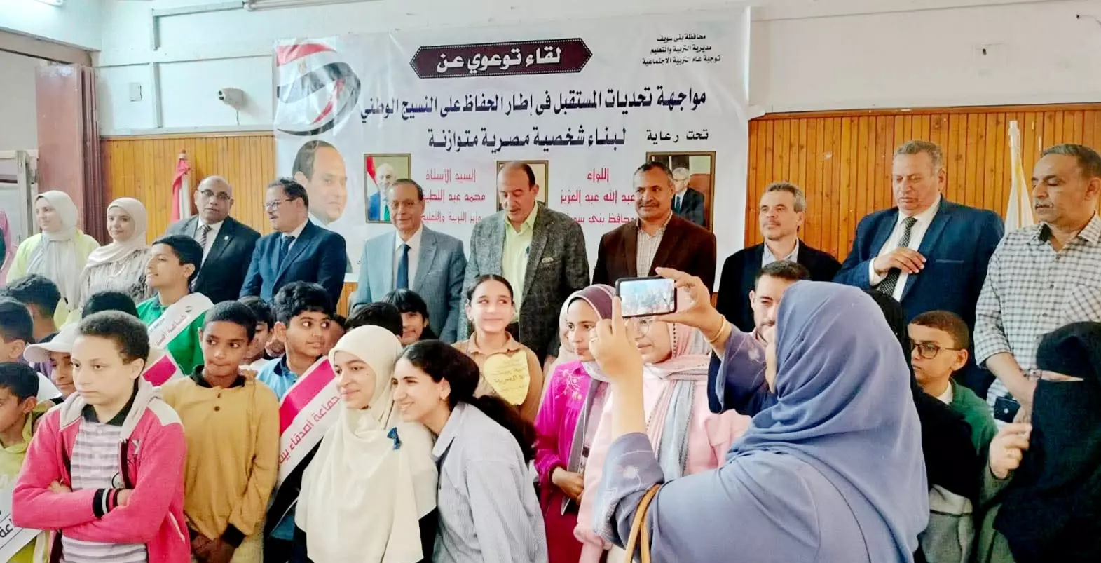 B8e3aec205272efa5641b3f2a9533ae0