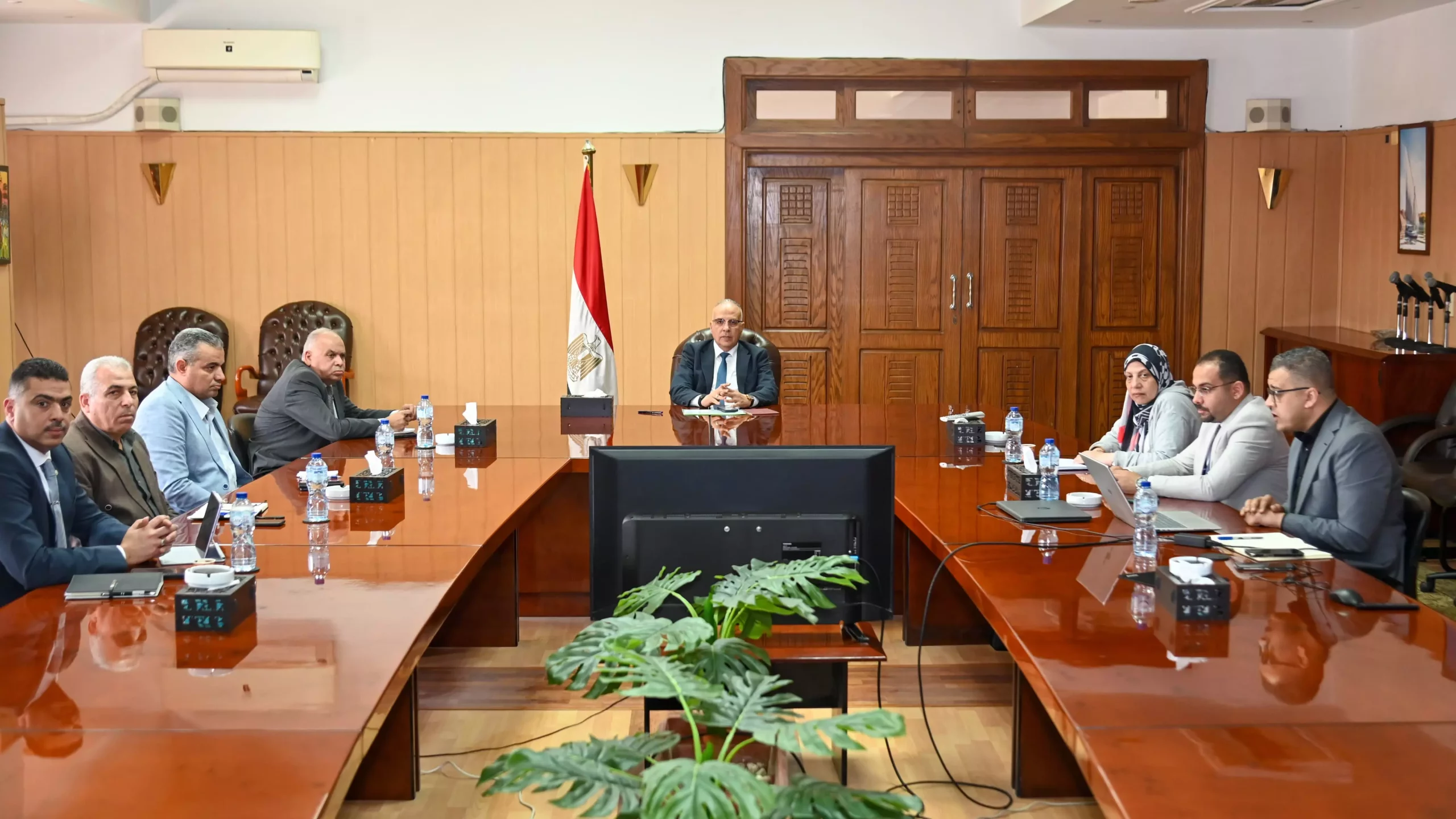 E1d8c7064d5deb7218009c2563db1ff5