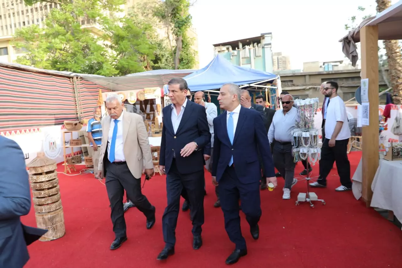 E9c585517b325d07fac8bb504ad94ccc